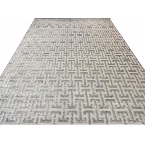 132 - CONTEMPORARY ART DECO DESIGN SILVER CARPET, 345cm x 245cm.