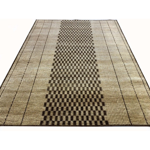 134 - CONTEMPORARY GABBEH CARPET, 307cm x 244cm.