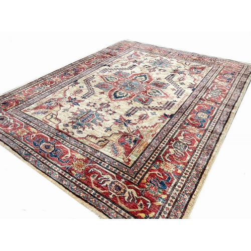 148 - FINE HERIZ DESIGN RUG, 237cm x 187cm.