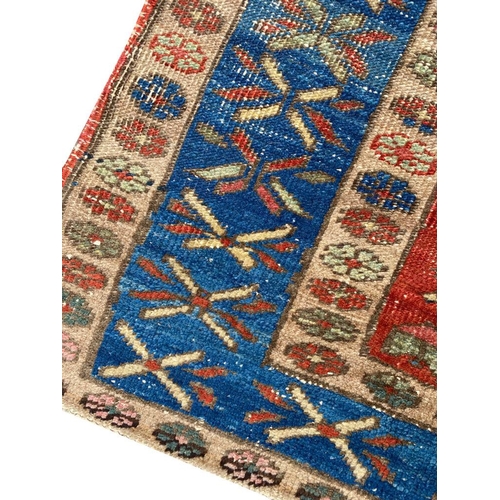 141 - ANTIQUE PERSIAN BAKSHAISH RUNNER, 331cm x 91cm.