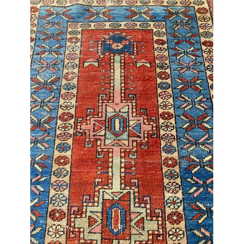 141 - ANTIQUE PERSIAN BAKSHAISH RUNNER, 331cm x 91cm.