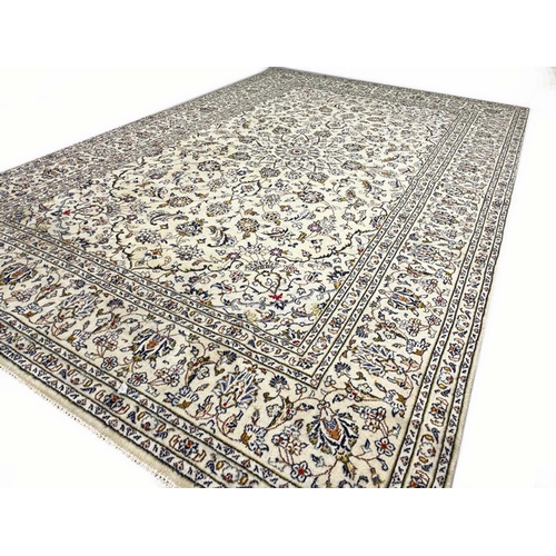 84 - FINE PERSIAN KURK KASHAN CARPET, 315cm x 200cm.