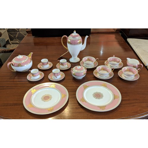 14 - WEDGWOOD COLUMBIA POWDER PINK COFFEE AND TEA SET, comprising coffee pot, teapot, four coffee cans an... 