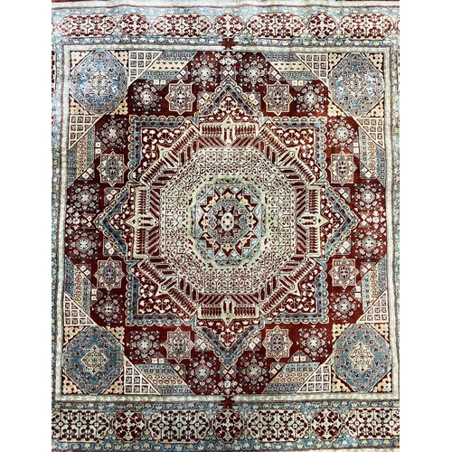 105 - SAMARKAND DESIGN SILK RUG, 120cm x 107cm.