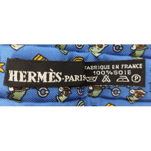 14 - HERMÈS CRAVAT, silk printed pattern, complete with box.