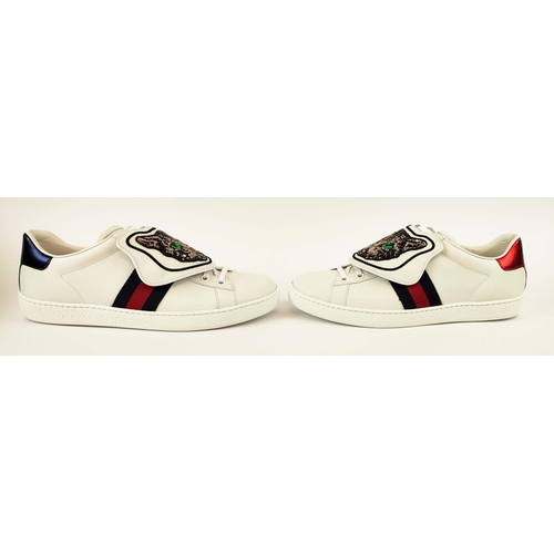 22 - GUCCI TRAINERS ACE SNEAKERS, removable 'cat' strap, low top with a lace up closure, contrasting heel... 