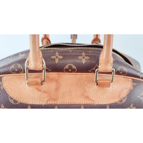 26 - LOUIS VUITTON DEAUVILLE BAG, monogram canvas, large size, perfect for travel washable interior, two ... 