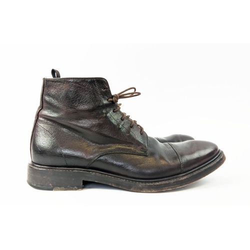 32 - PAUL SMITH MEN'S BOOTS, brown leather, made in Italy, stitched toe caps, grosgrain heel pulls, EU si... 