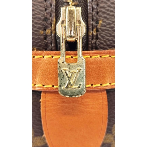 LOUIS VUITTON VINTAGE NOÉ DRAWSTRING BUCKET BAG, leather trims and  adjustable shoulder strap, cord c