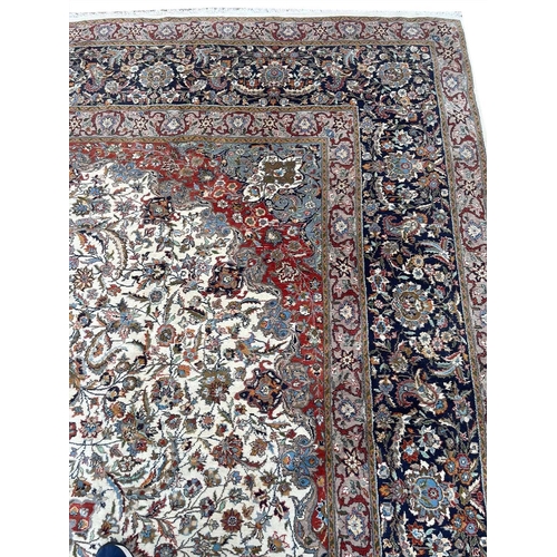 71 - FINE ISPHAHAN DESIGN CARPET, 430cm x 310cm.