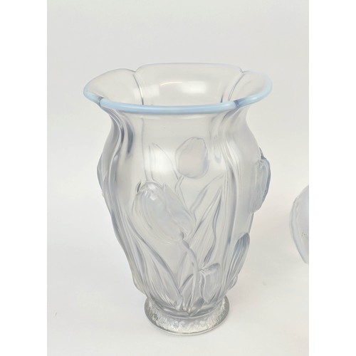 32 - CZECHOSLOVAKIAN BAROLAC OPALESCENT VASE AND MATCHING BOWL, Art Nouveau style, probably attributable ... 