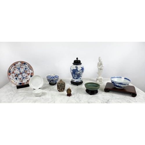 18 - A COLLECTION OF ORIENTAL PIECES, including a blue and white baluster vase and bowl, a blanc de chine... 