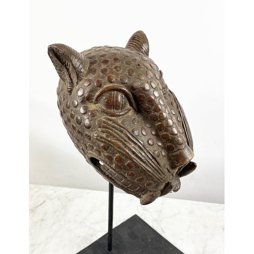 38 - BENIN LEOPARD BRONZE HEAD, Nigeria. 51cm H.