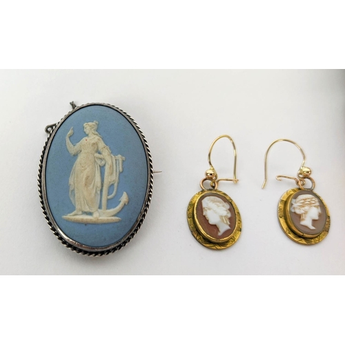 44 - A COLLECTION OF ASSORTED JEWELLERY, comprising a 19th Century Wedgwood Jasperware brooch, a Victoria... 