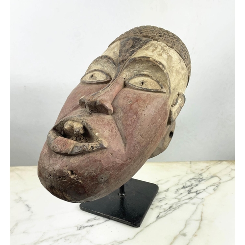 34 - BEMBA MASK, Congo. 37cm H