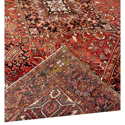 82 - FINE PERSIAN HERIZ CARPET, 340cm x 250cm.