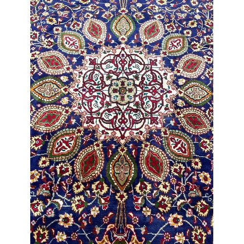 86 - FINE PERSIAN ARDEBIL DESIGN CARPET, 310cm x 205cm.