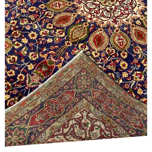 86 - FINE PERSIAN ARDEBIL DESIGN CARPET, 310cm x 205cm.