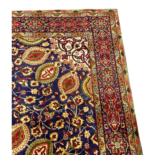 86 - FINE PERSIAN ARDEBIL DESIGN CARPET, 310cm x 205cm.