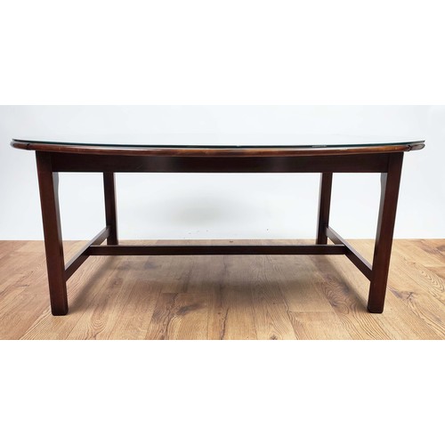 434 - BUTLERS TRAY TABLE, 120cm x 89.5cm x 45.5cm, Georgian style, with additional fitted glass top.