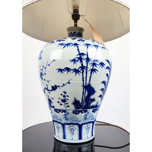 432 - TABLE LAMP, 74cm high, Chinese export style blue and white ceramic, with shade.