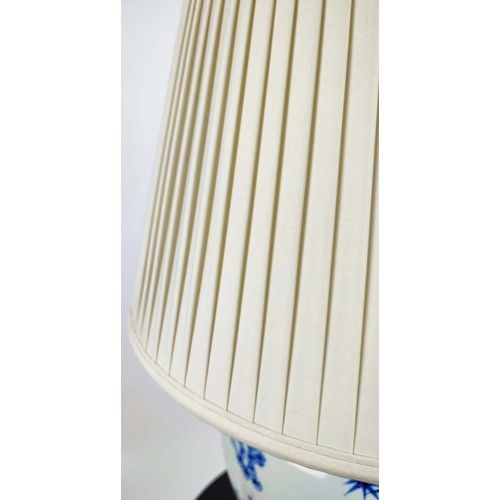 432 - TABLE LAMP, 74cm high, Chinese export style blue and white ceramic, with shade.