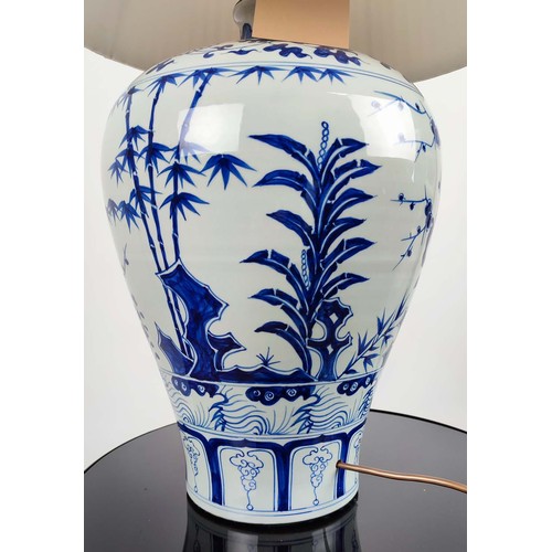 432 - TABLE LAMP, 74cm high, Chinese export style blue and white ceramic, with shade.