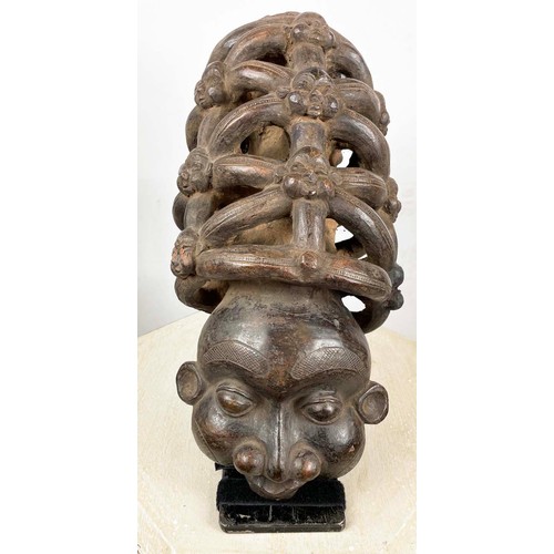 34 - BAMUN TERRACOTA PIPE, from Cameroon.