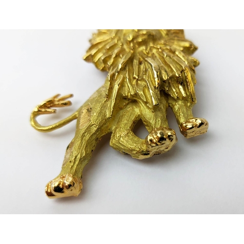 16 - AN 18CT GOLD 'CHAUMET' LION BROOCH, textured finish, made in parts, 33.38 grams, probably 1970s.