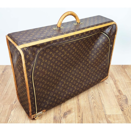 167 - LOUIS VUITTON SOFT SUITCASE, made for Louis Vuitton Paris in USA, monogram canvas with leather trims... 