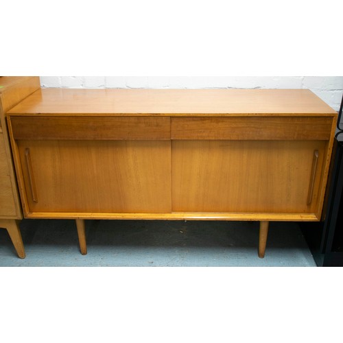 496 - HILLE HILLEPLAN UNIT B SIDEBOARD, by Robin Day, 76cm H x 137cm W x 46cm D, vintage mid century, with... 