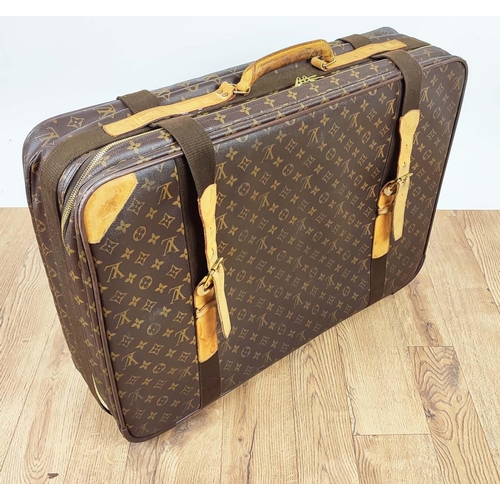 169 - LOUIS VUITTON SATELLITE 70 SUITCASE, made in France, monogram coated canvas with leather handle and ... 