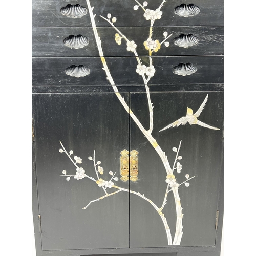 7 - MAPPIN AND WEBB TALL CANTEEN OF CUTLERY, black chinoiserie case with rising top enclosing fitted cut... 