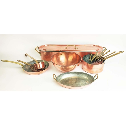 124 - COLLECTION OF COPPERWARE, comprising batterie de cuisine, consisting of 9 graduated pans, fish pouch... 