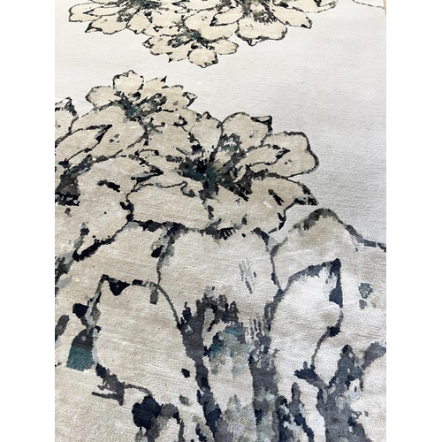 403 - THE RUG COMPANY CARPET, 276cm x 184cm.