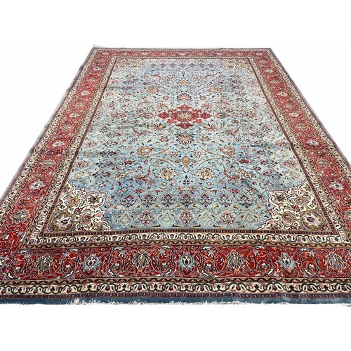 186 - FINE PERSIAN SAROUGH MAHAL CARPET, 368cm x 271cm.