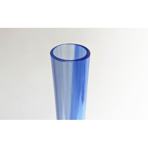 17 - A MURANO TALL BLUE GLASS VASE, of baluster form with an elongated neck, with varying shades of blue ... 