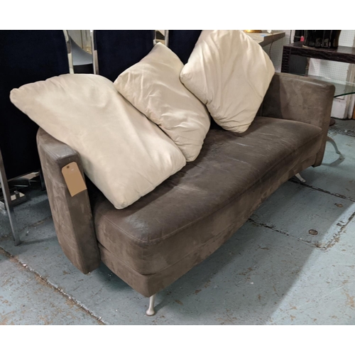 ROLF BENZ 2500 SOFA, 200cm W approx.