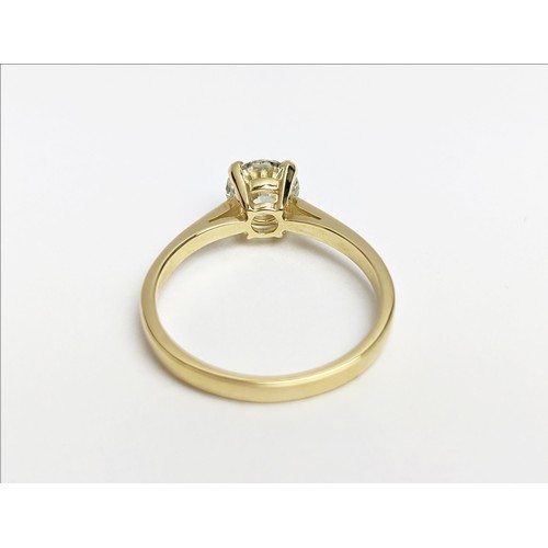 29 - A DIAMOND SOLITAIRE RING, the brilliant cut diamond of approximately 1.00 carat, yellow metal shank,... 