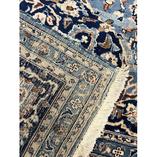 113 - KASHAN CARPET, 346cm x 246cm.