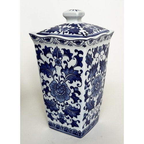 445 - PLANTERS, a graduated set of three Chinese blue and white ceramic octagonal facetted, largest 24cm W... 