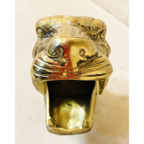 355 - TIGER HEAD BOTTLE HOLDERS, pair, in gilt metal, 30cm high, 22cm wide, 24cm deep. (2)