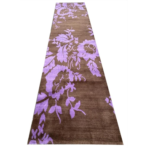 91 - THE RUG COMPANY RUNNER, 355cm x 80cm, designed by Suzanne Sharp, no labels.