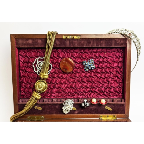 10 - A COLLECTION OF ASSORTED VINTAGE AND ANTIQUE JEWELLERY, includes: diamond tiara, glass bead necklace... 