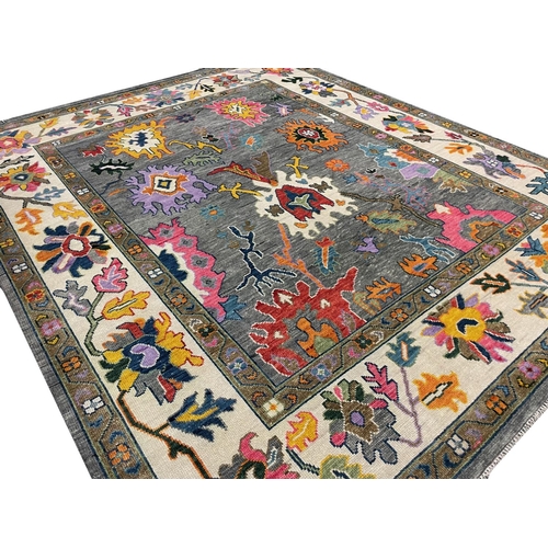 195 - FINE CONTEMPORARY SULTANABAD DESIGN CARPET, 365cm x 270cm.