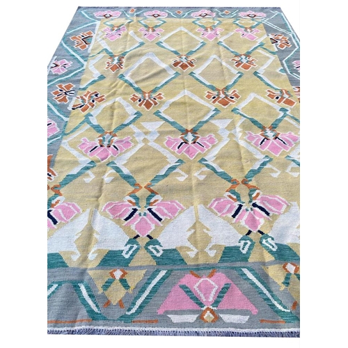 203 - FINE SWEDISH DESIGN KILIM, 278cm x 204cm.