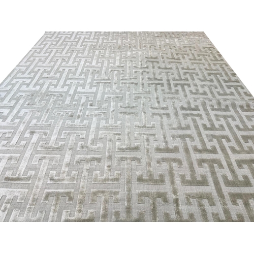 215 - FINE CONTEMPORARY SILVER ART DECO DESIGN CARPET, 280cm x 183cm.