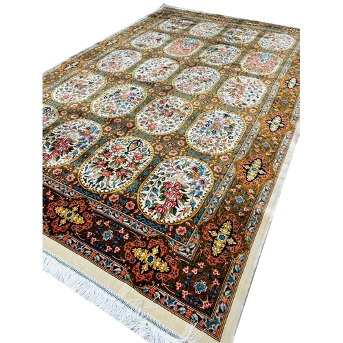 93 - FINE QUM DESIGN RUG, 225cm x 146cm.