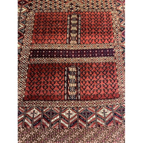 103 - TEKKE ENSI RUG, 154cm x 140cm.