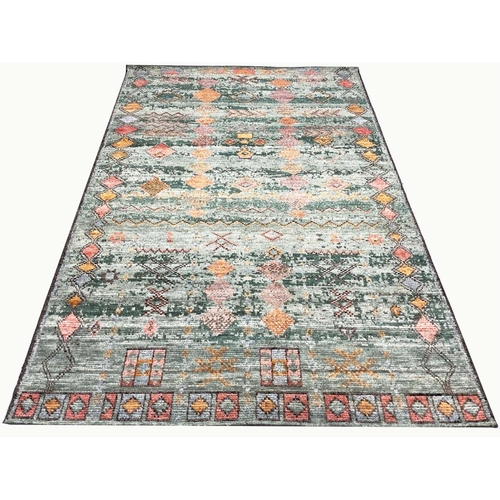 100 - FINE CONTEMPORARY CARPET, 274cm x 183cm.